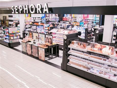 does sephora sell gallivant perfume